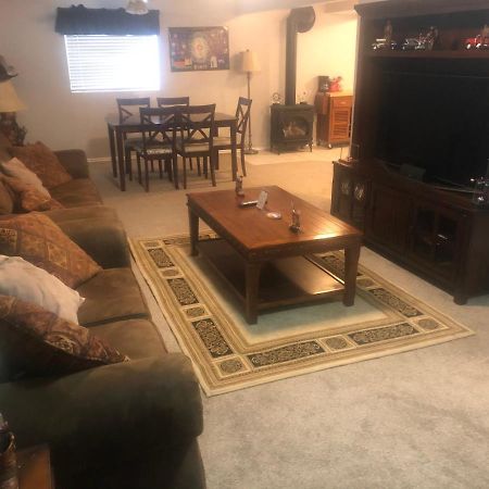 Beautiful Secluded 2 Bedrooms 1 Bathroom Apartment South Weber ภายนอก รูปภาพ